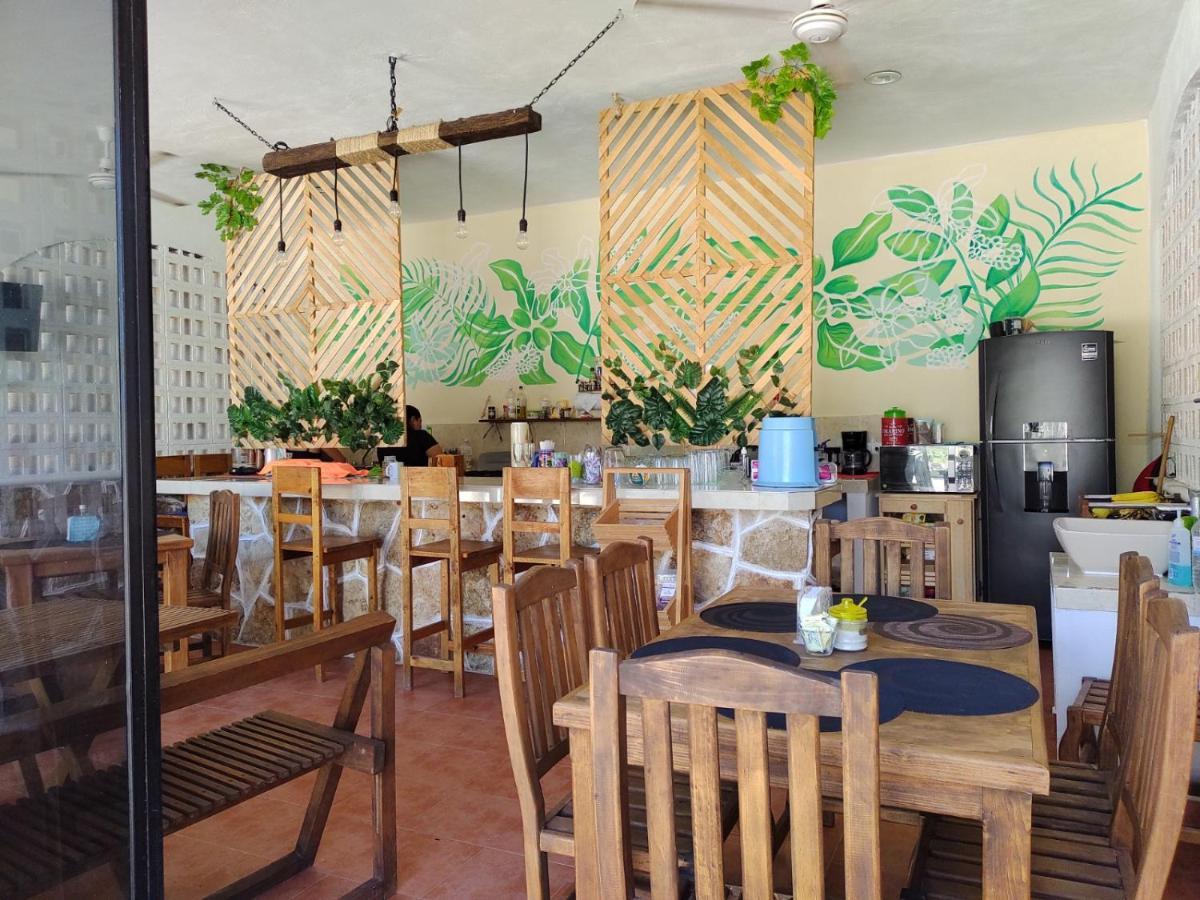 Hotel Villa Gabriela - Restaurant, Bikes ,Lands Tours Селестун Экстерьер фото